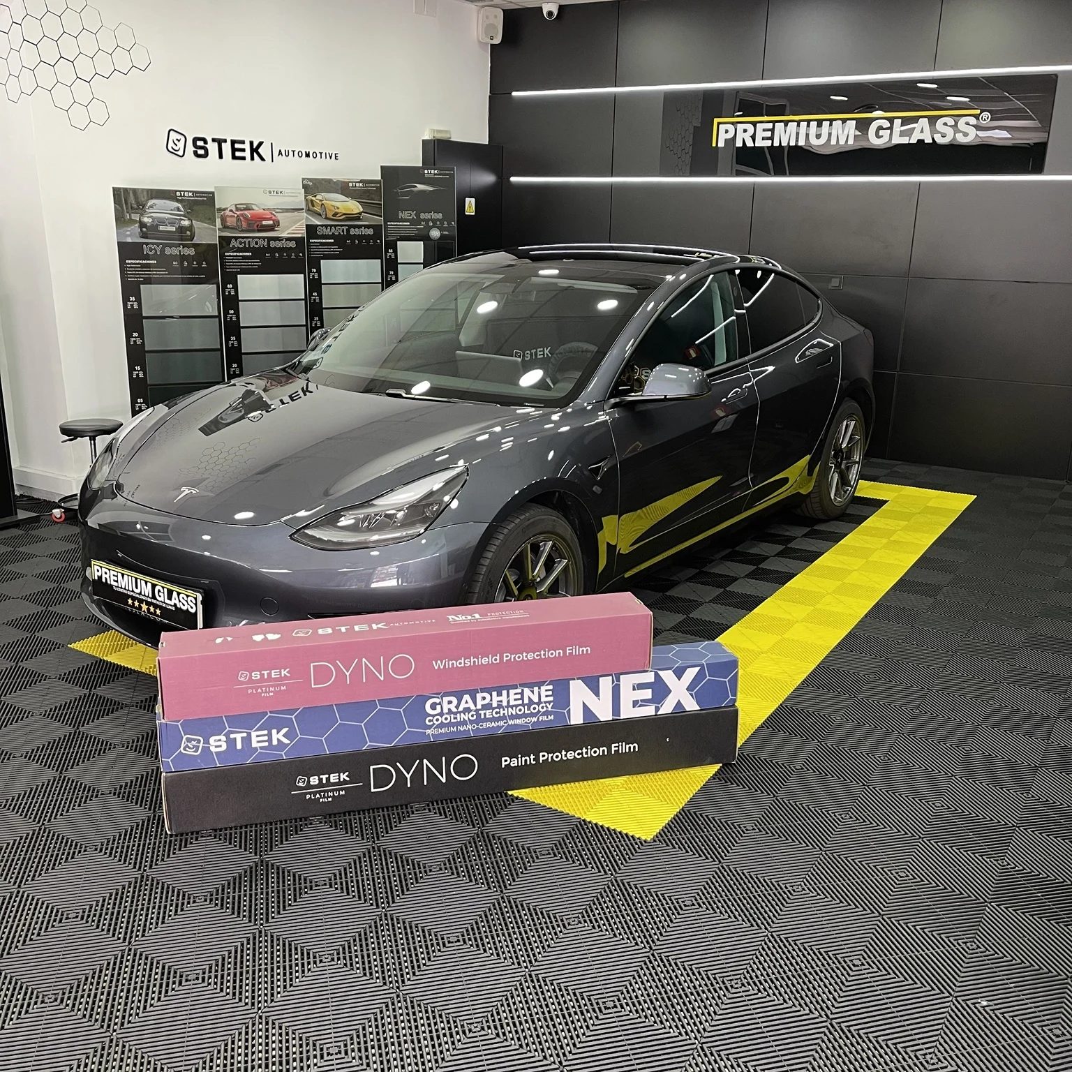 Confort al volante con NEX · Premium Glass®
